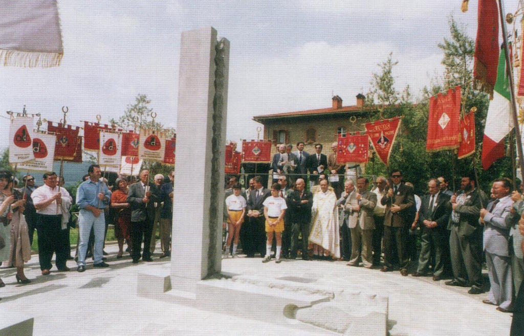 1992 - Monumento del donatore